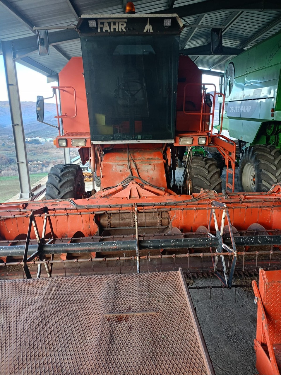 Second image of Mietitrebbia Deutz-Fahr M1302