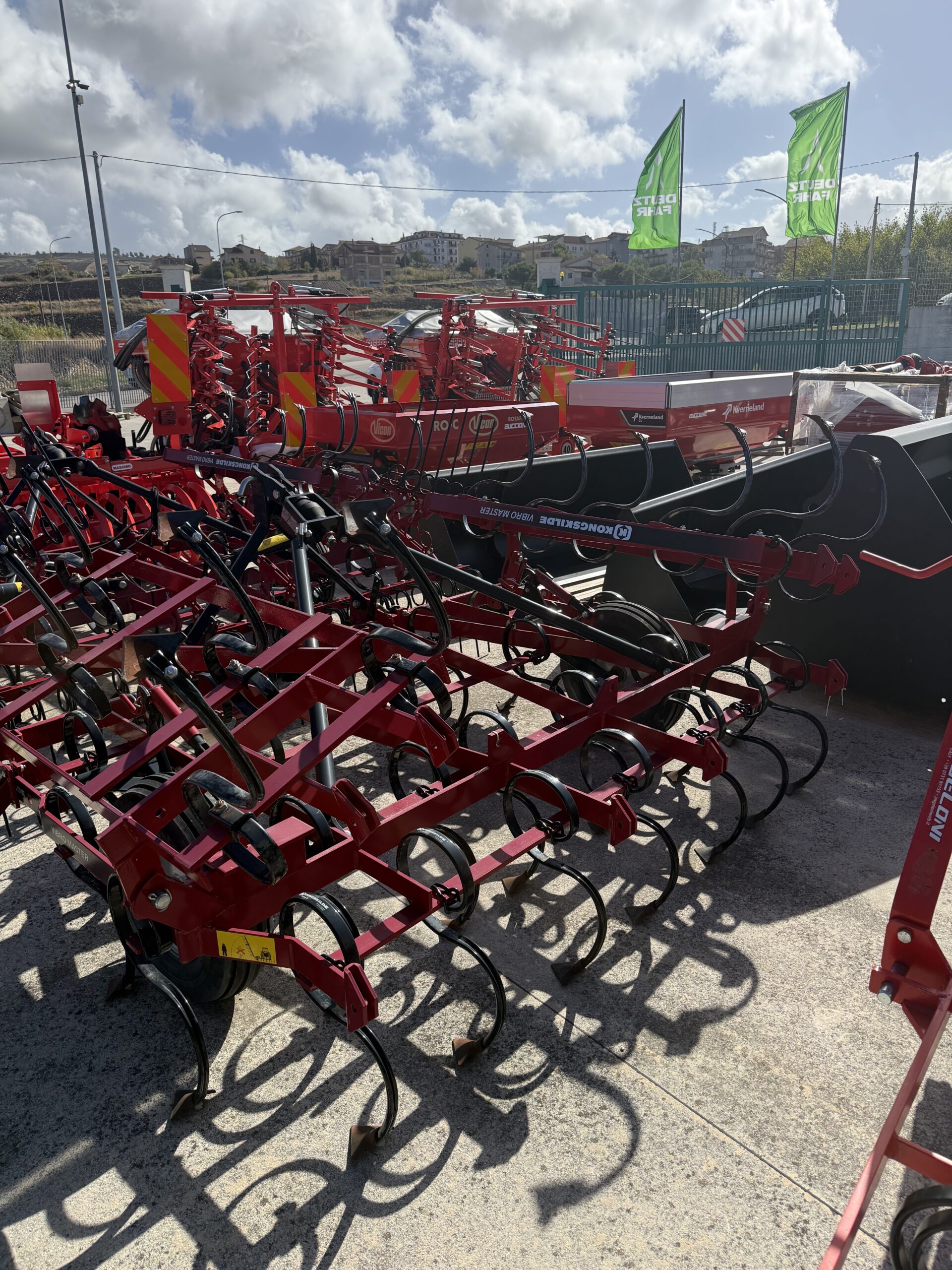VIBRO KONGSKILDE 4 MT CON APERTURA MECCANICA